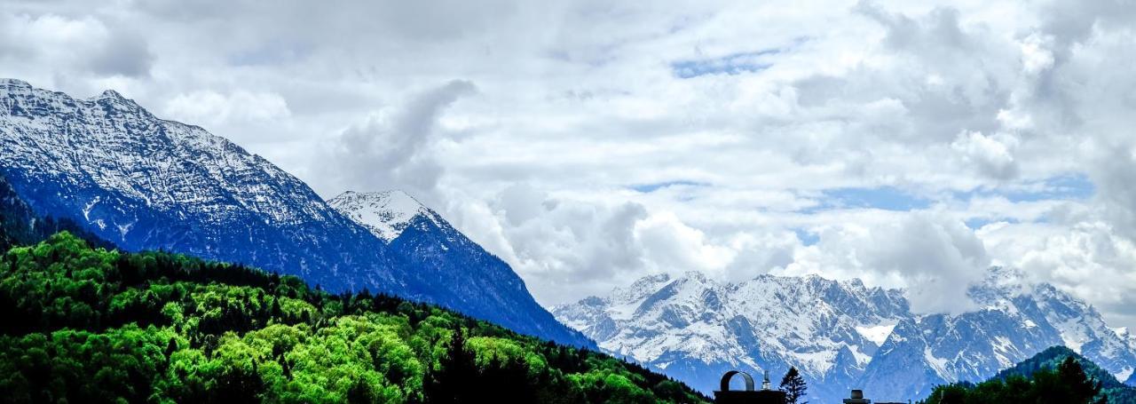Alpenpanorama Apartamento *